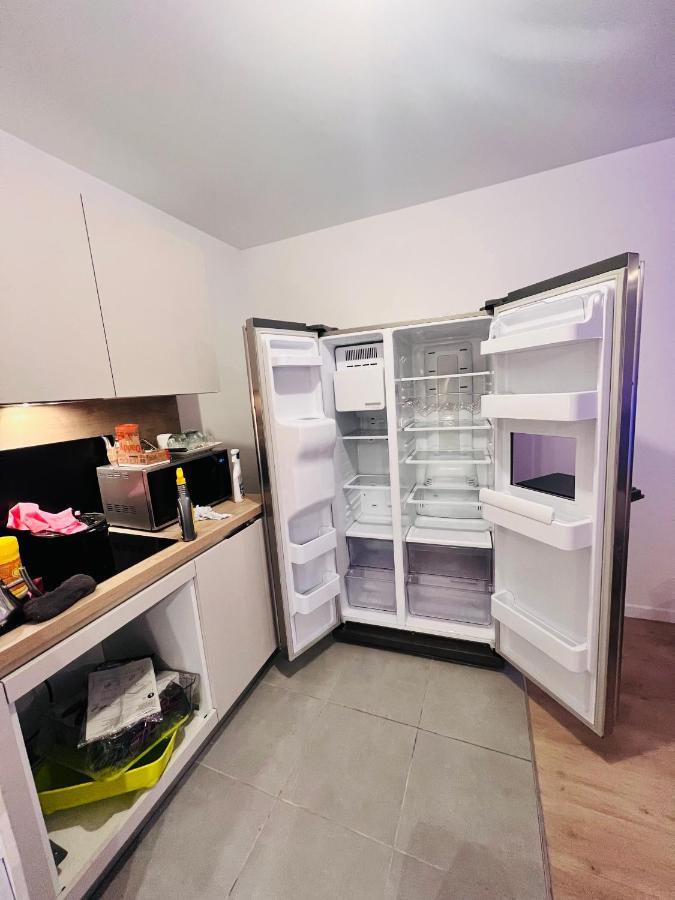 Les Residences De Djibril Le Blanc-Mesnil Zewnętrze zdjęcie