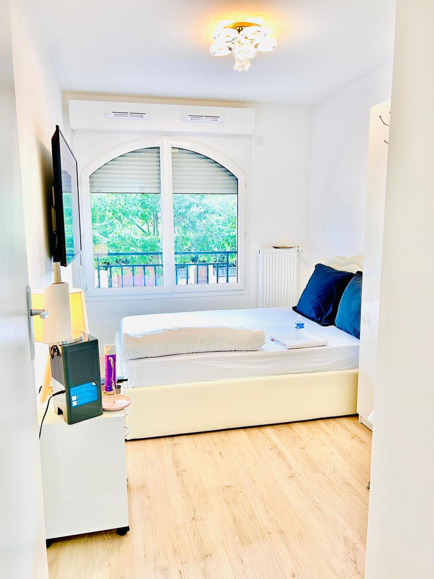 Les Residences De Djibril Le Blanc-Mesnil Zewnętrze zdjęcie