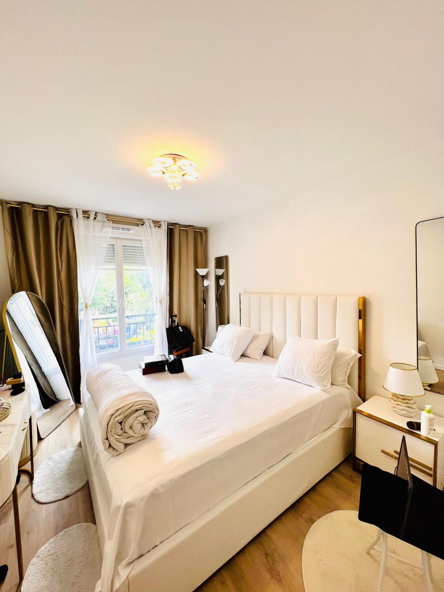 Les Residences De Djibril Le Blanc-Mesnil Zewnętrze zdjęcie