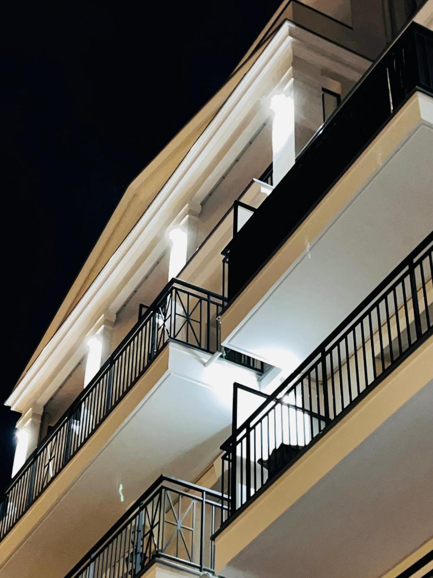 Les Residences De Djibril Le Blanc-Mesnil Zewnętrze zdjęcie